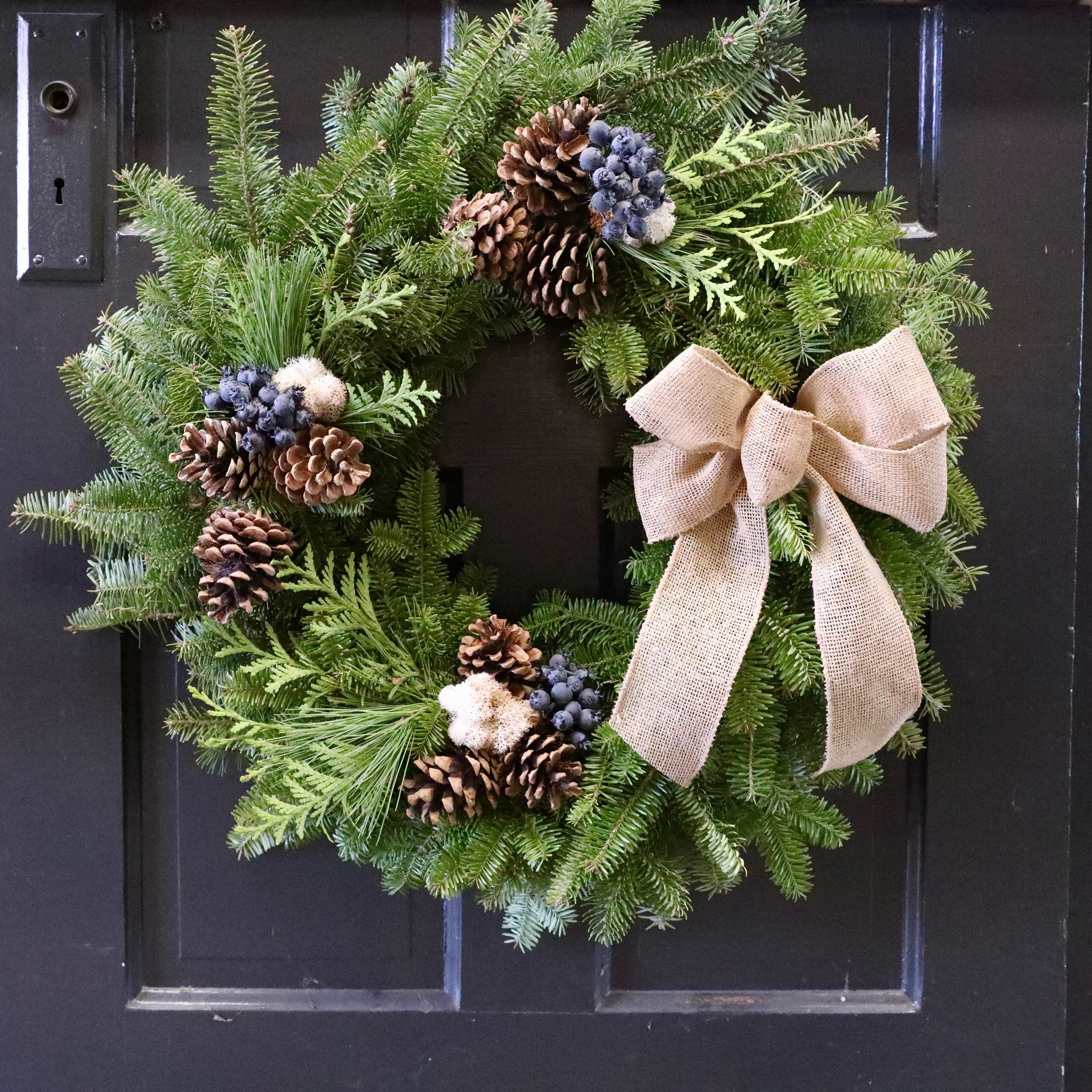 New England w/Berries Wreath main image 0