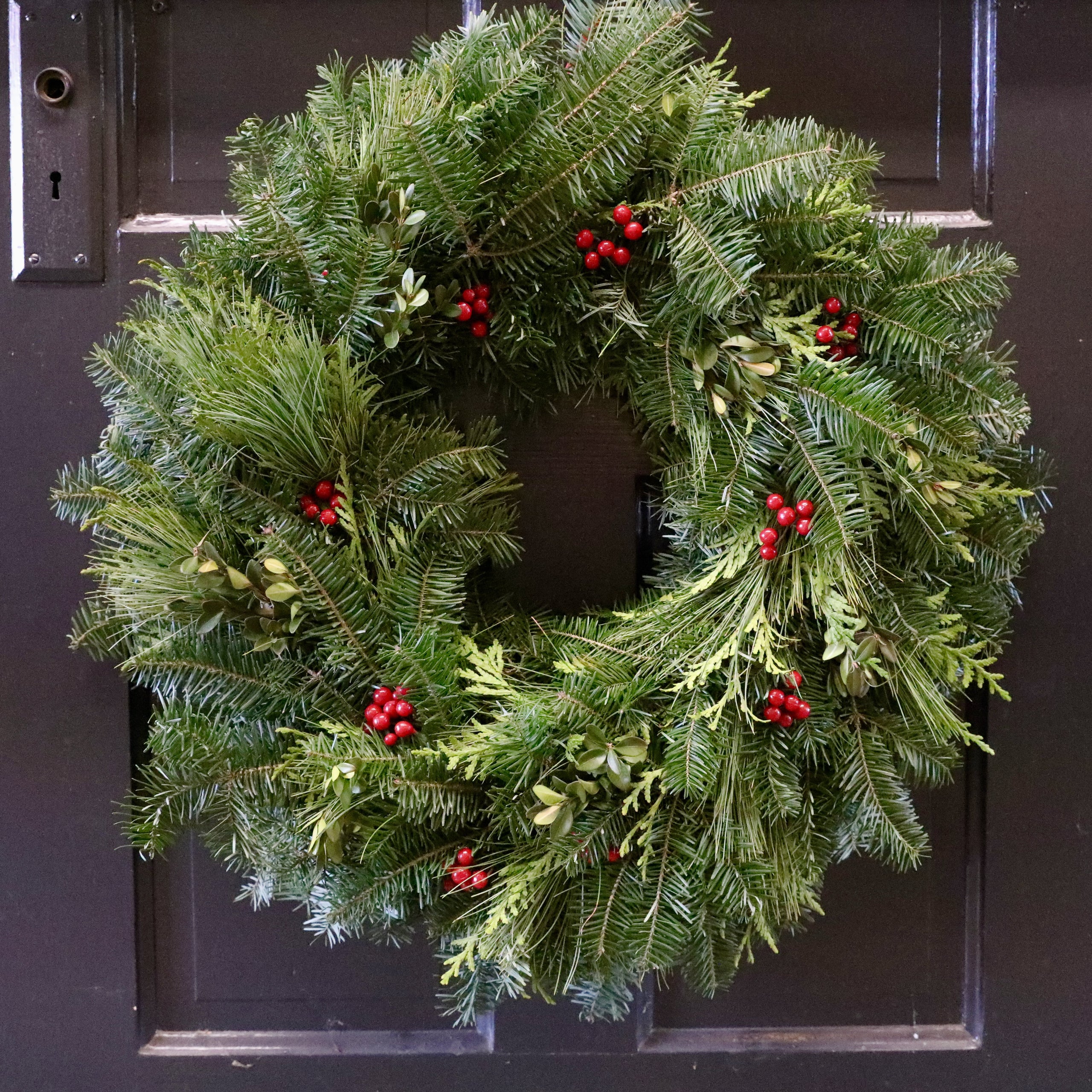 A Natural MaineMade Wreath Handmade by Frost Farms Frost Farms